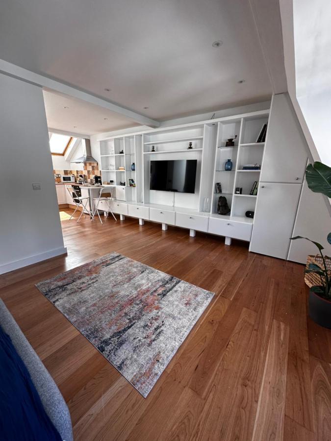 Studio Flat In The Heart Of Hampstead, London Eksteriør bilde